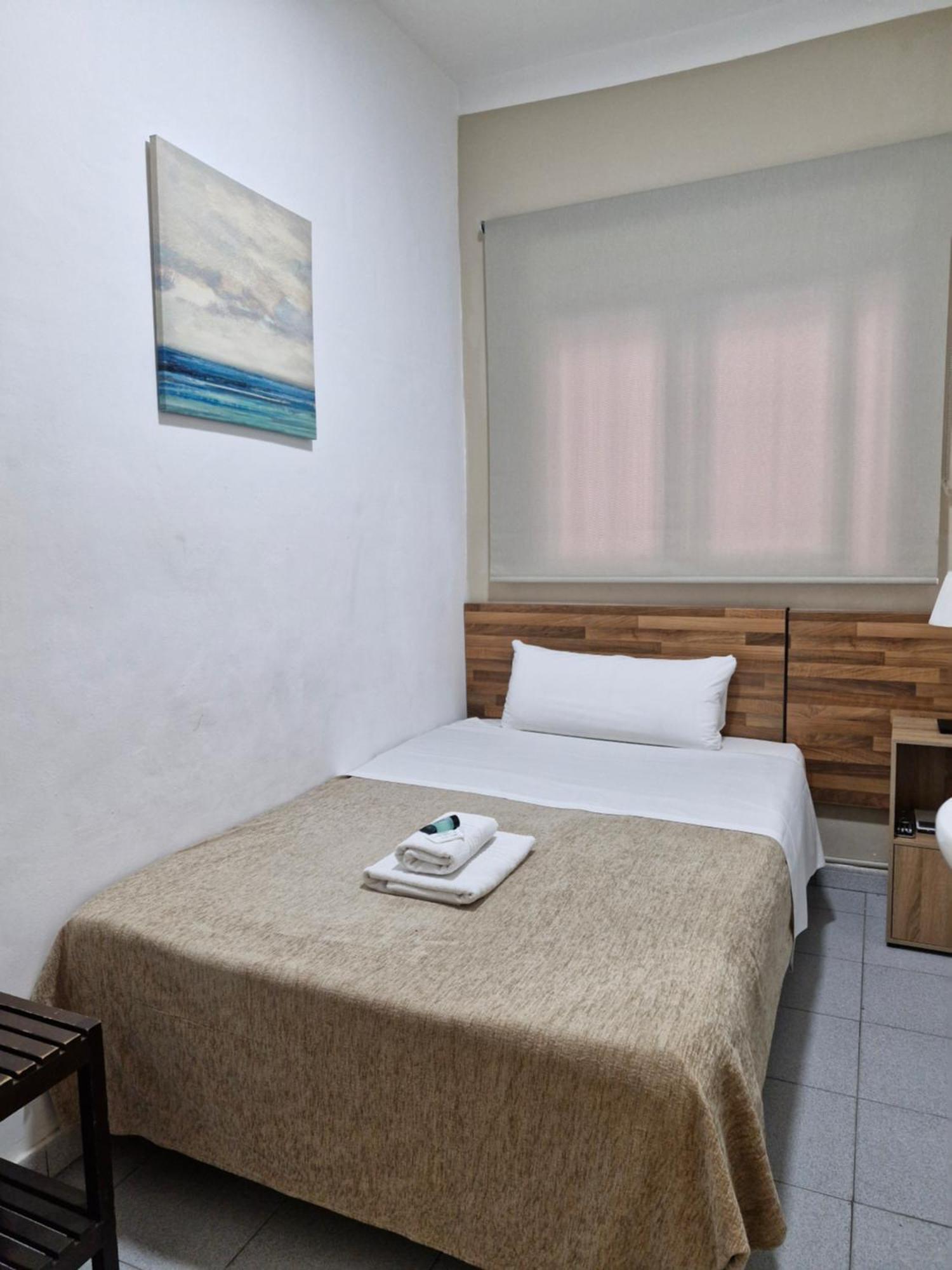 ברצלונה Hostal Elkano מראה חיצוני תמונה